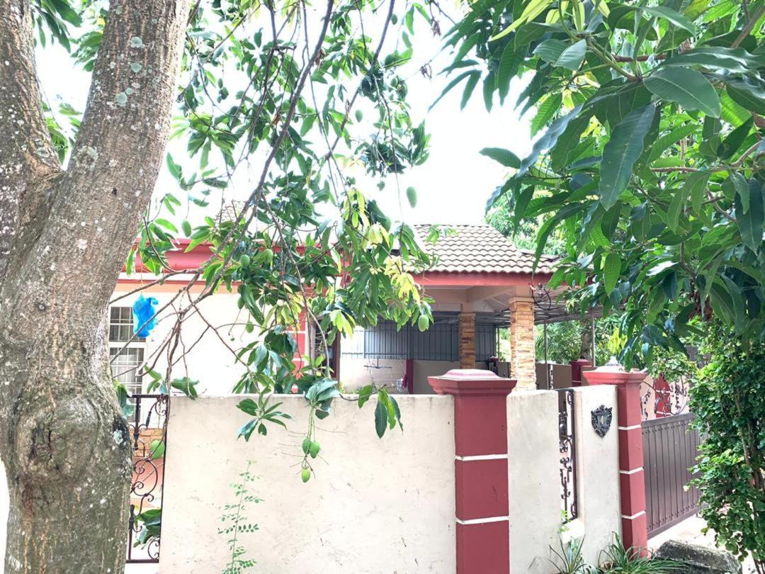 Villa Ctzee Malacca Eksteriør billede