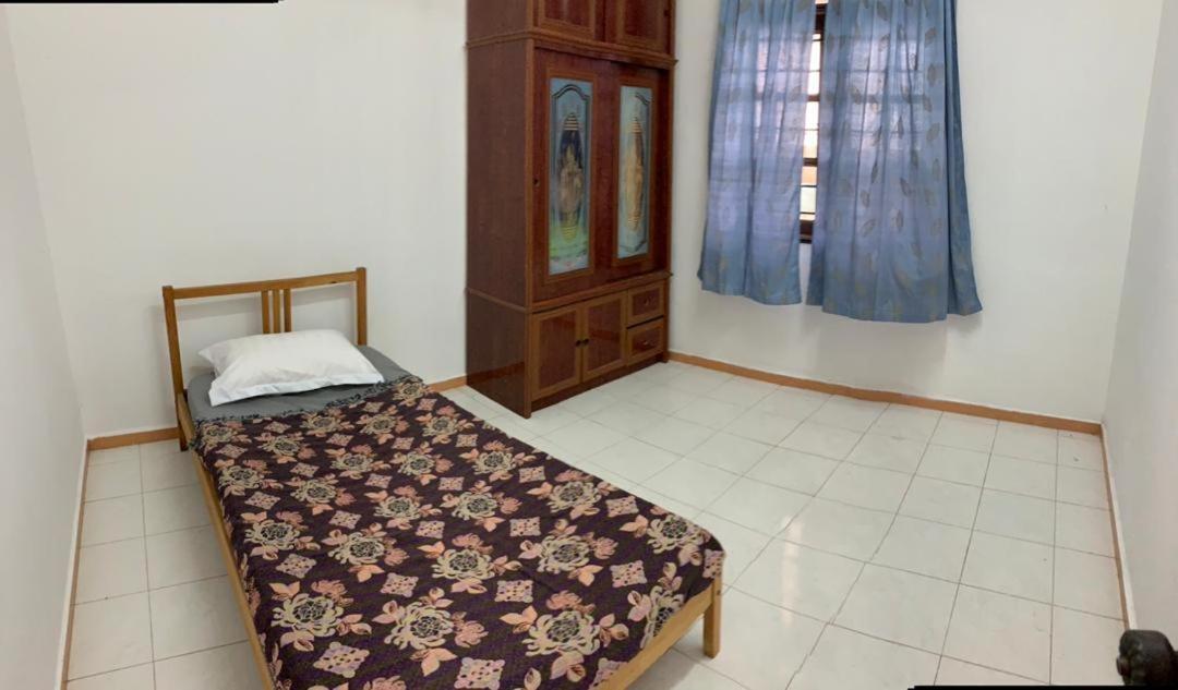 Villa Ctzee Malacca Eksteriør billede